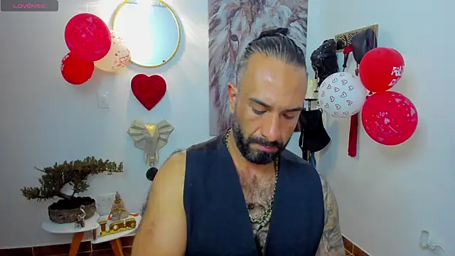 mr maik online show from February 2025 10:51:02 AM