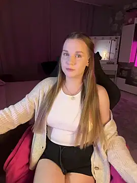 Lexi noah online show from February 2026 09:09:02 PM