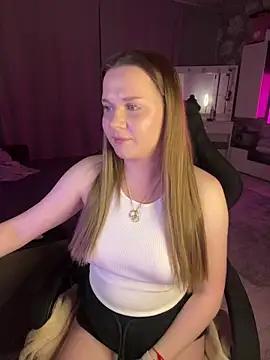 Snapshot of Lexi_noah chatting on May 2026 09:01:02 PM Lexi noah online show from May 2026 09:01:02 PM