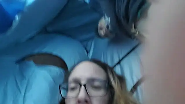 ILUV2TUCHMYKITTY online show from February 2026 07:32:01 PM