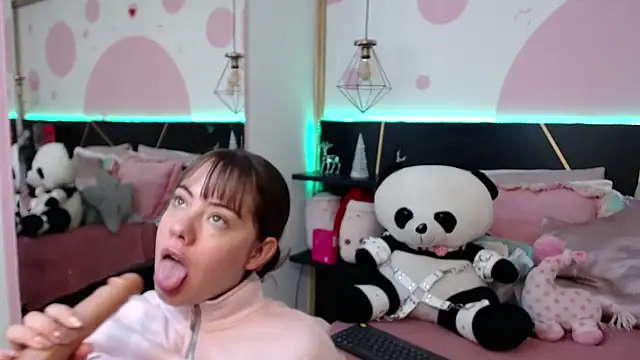 DanniAbbey online show from December 2025 11:39:02 AM