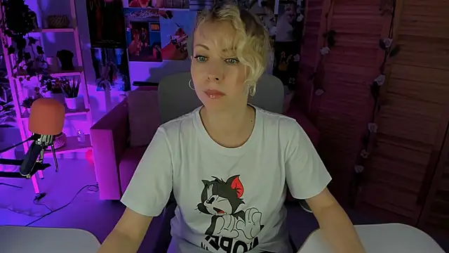 LylithSkye online show from March 2025 11:36:02 AM