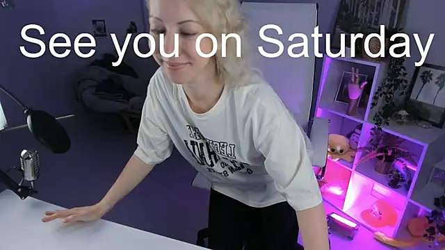 LylithSkye online show from March 2025 08:04:02 AM