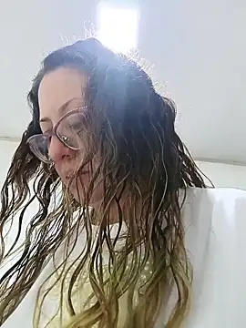 miss hanna07 online show from November 2025 12:31:01 AM