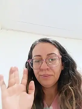miss hanna07 online show from July 2026 02:00:01 PM