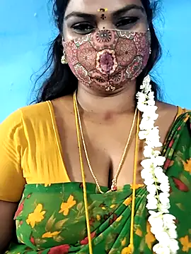 Snapshot of mayaa2u chatting on July 2026 05:16:01 PM mayaa2u online show from July 2026 05:16:01 PM