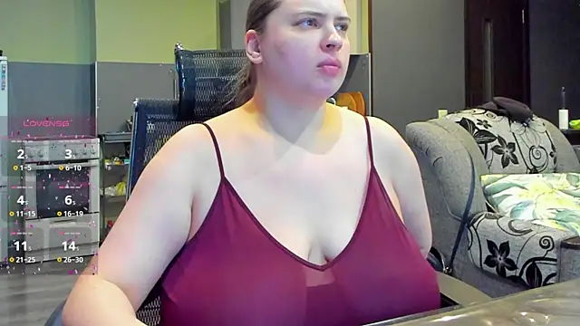 1lindsey1 online show from November 2025 05:46:02 PM