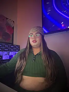 Snapshot of Tom_Silver__ chatting on March 2026 08:37:02 AM Tom Silver online show from March 2026 08:37:02 AM