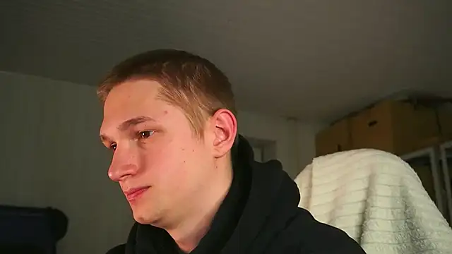 dustyn fox online show from April 2026 03:07:02 PM