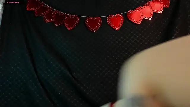 arisantana online show from February 2025 12:47:01 PM