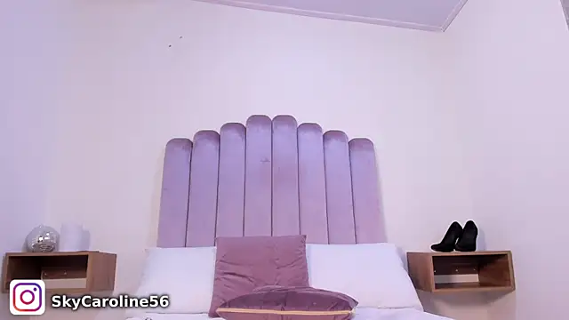 Snapshot of sky_caroline chatting on February 2025 02:33:01 PM sky caroline online show from February 2025 02:33:01 PM