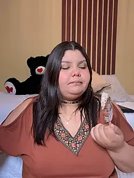  Shara Handal  online show from February 2025 10:22:02 PM