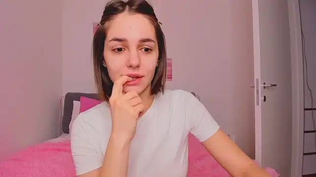 JudyAngil online show from March 2026 06:32:01 AM