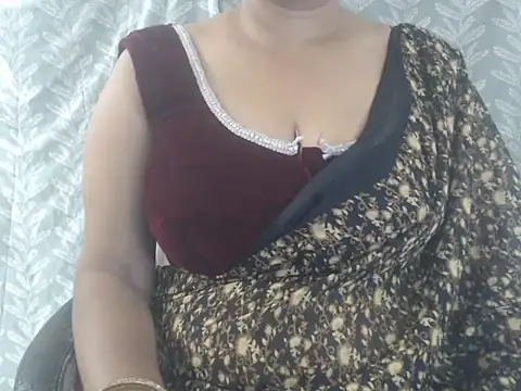 Snapshot of cute-priy chatting on July 2026 05:34:01 AM cute-priy online show from July 2026 05:34:01 AM