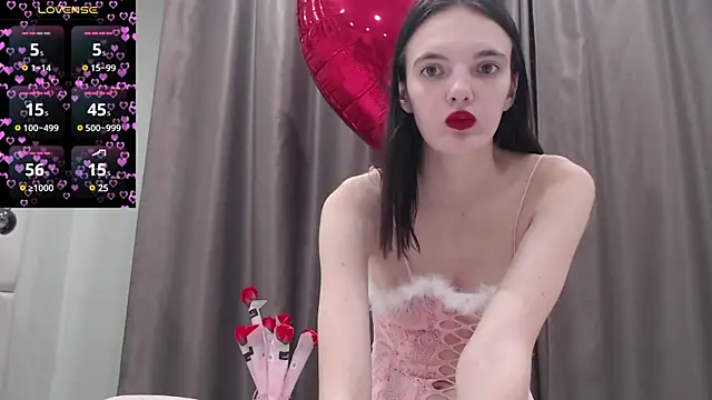 Lia  meow online show from February 2025 04:47:01 AM