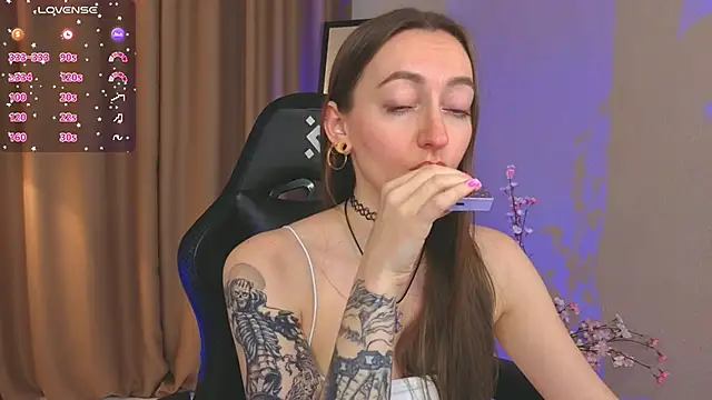 ShiroHeby online show from February 2026 04:22:01 PM