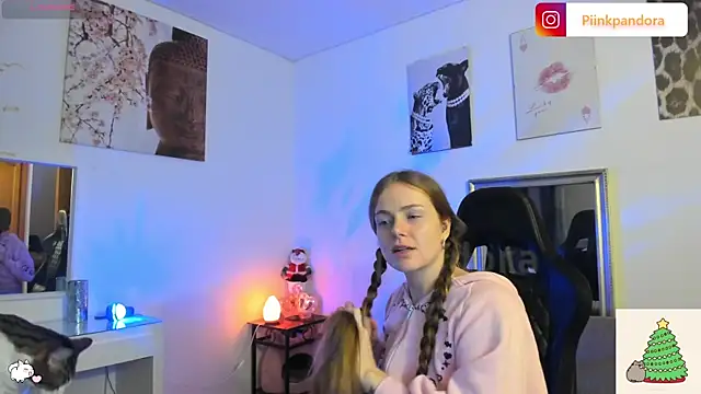 Piinkpandora online show from December 2025 09:44:01 PM