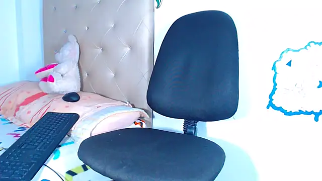 Snapshot of Megaanfox chatting on January 2025 12:01:01 AM Megaanfox online show from January 2025 12:01:01 AM