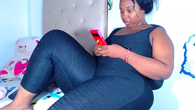 Snapshot of Megaanfox chatting on February 2025 05:33:01 PM Megaanfox online show from February 2025 05:33:01 PM