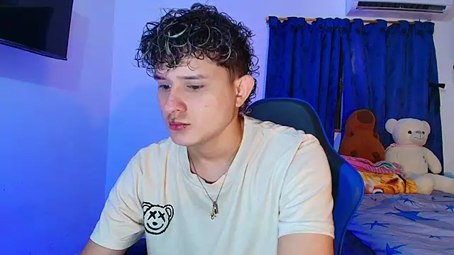 Nathan Bluee online show from March 2026 04:45:02 PM