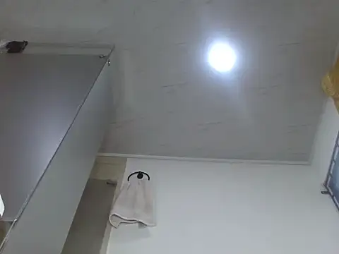 Snapshot of hornymilf_69xxx chatting on February 2026 05:21:01 PM hornymilf 69xxx online show from February 2026 05:21:01 PM