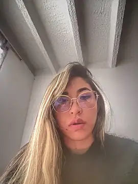 Khalyk G online show from November 2025 12:58:02 PM