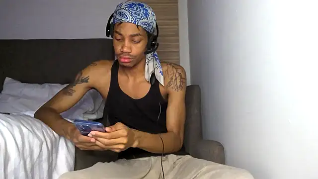 Skinnyblackman online show from May 2026 12:48:02 AM