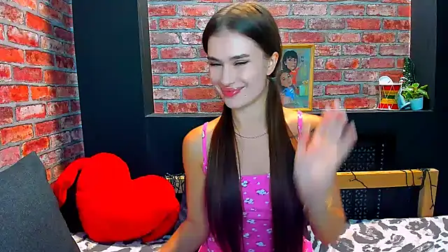 UrJoyy online show from October 2025 03:04:01 PM