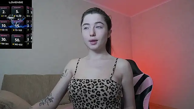 Luxuryalma online show from November 2025 05:07:02 AM