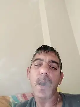 Egemen2245 online show from November 2025 10:37:01 AM