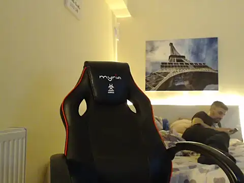 Snapshot of amydamarw chatting on February 2026 04:13:02 PM amydamarw online show from February 2026 04:13:02 PM