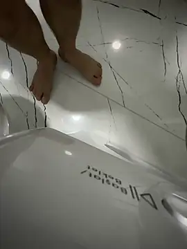 bensenbiz111 online show from April 2026 04:41:02 PM