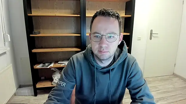 Snapshot of green_oasis100 chatting on January 2025 09:34:01 PM green oasis100 online show from January 2025 09:34:01 PM