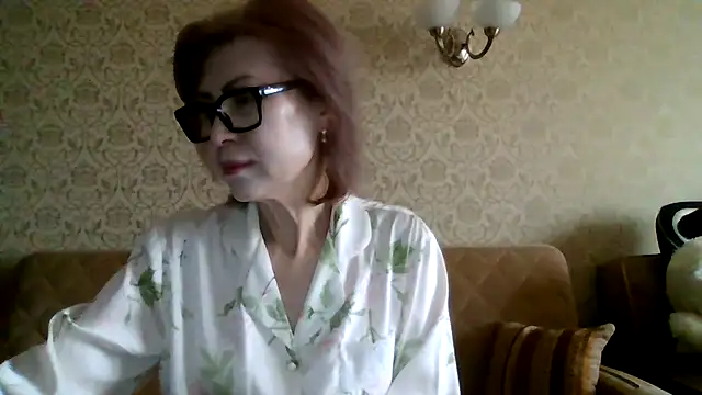 Snapshot of Elegant00Lady chatting on April 2026 04:16:01 AM Elegant00Lady online show from April 2026 04:16:01 AM