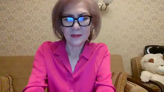 Snapshot of Elegant00Lady chatting on May 2026 04:03:01 PM Elegant00Lady online show from May 2026 04:03:01 PM