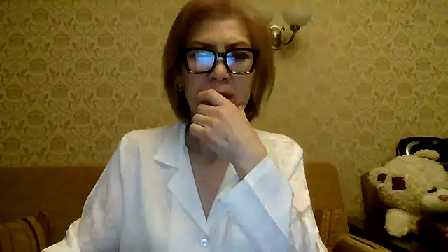 Snapshot of Elegant00Lady chatting on May 2026 06:05:02 PM Elegant00Lady online show from May 2026 06:05:02 PM