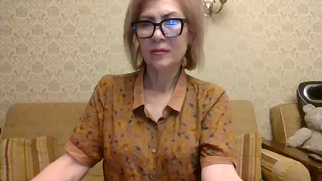 Snapshot of Elegant00Lady chatting on June 2026 06:12:01 PM Elegant00Lady online show from June 2026 06:12:01 PM