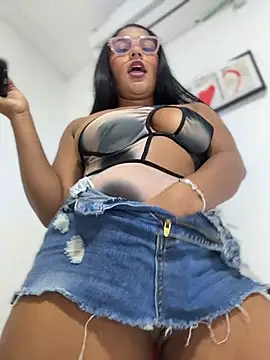 Snapshot of anaesca chatting on June 2026 01:00:02 PM anaesca online show from June 2026 01:00:02 PM