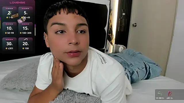 Seductivo jr online show from October 2025 03:48:02 AM