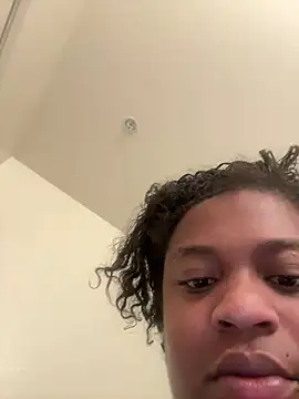 Prettynthick12 online show from March 2026 11:22:02 PM