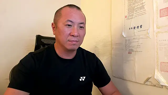 chih515 online show from April 2026 07:55:02 AM