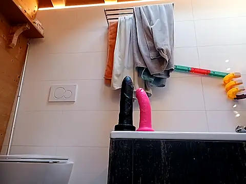 Fabian12999 online show from February 2025 01:21:02 PM