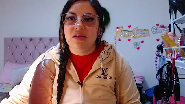 lanaqueen699 online show from February 2026 12:09:01 PM