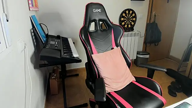 Ama music online show from October 2025 08:45:02 AM