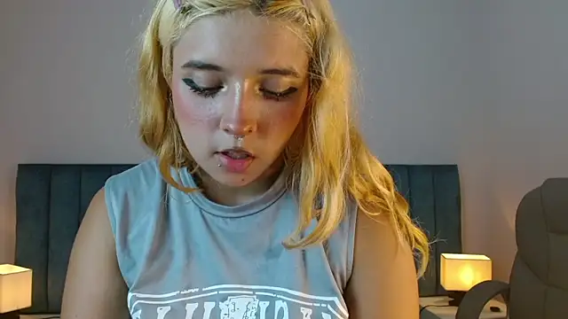 april bunnyy online show from January 2025 02:03:02 AM