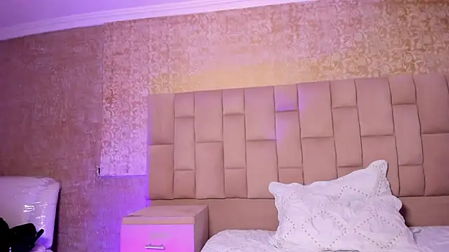 Melany Luv online show from February 2025 01:25:02 AM