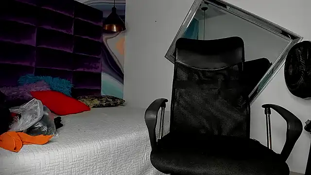 SbasTone Muscle online show from January 2025 04:43:02 PM