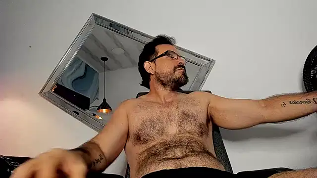 SbasTone Muscle online show from October 2025 01:17:02 PM