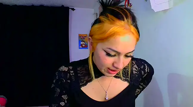 lucycherry   online show from December 2024 12:20:02 AM