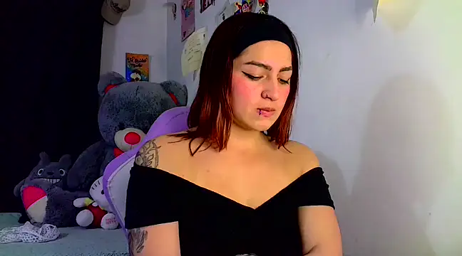 lucycherry   online show from March 2025 02:54:01 AM